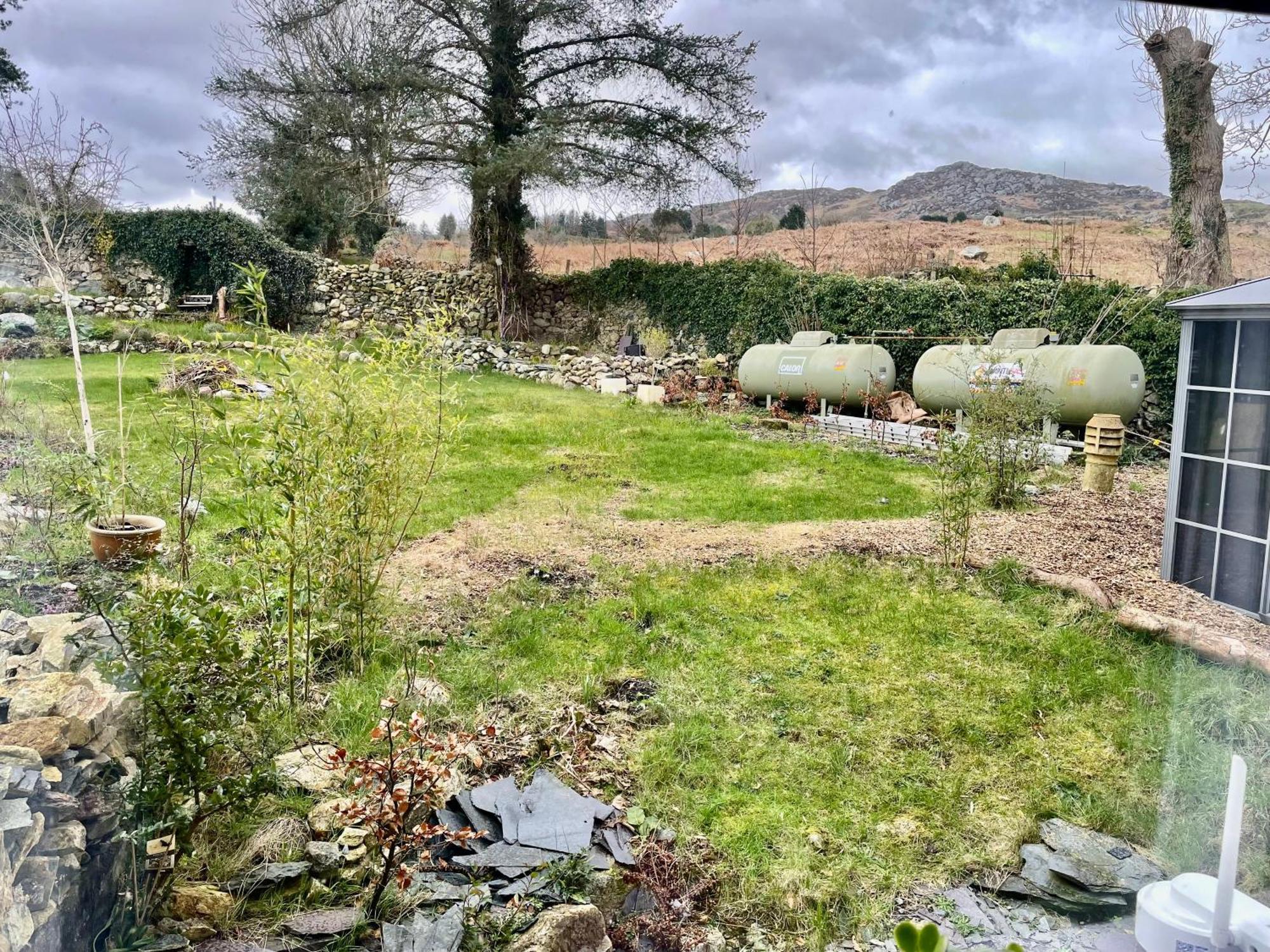 Garndolbenmaen Spacious 3 Bedroom Garden Apartment In Snowdonia National Park מראה חיצוני תמונה